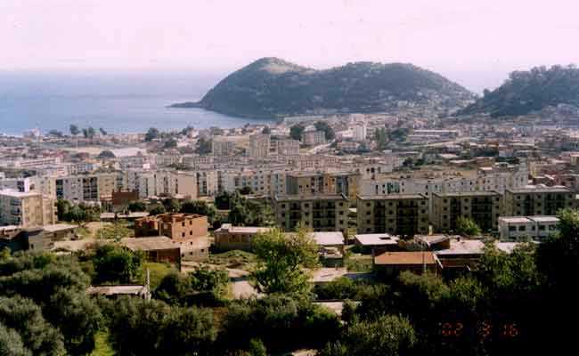 Collo, vue sur la baie des jeunes filles en 90
